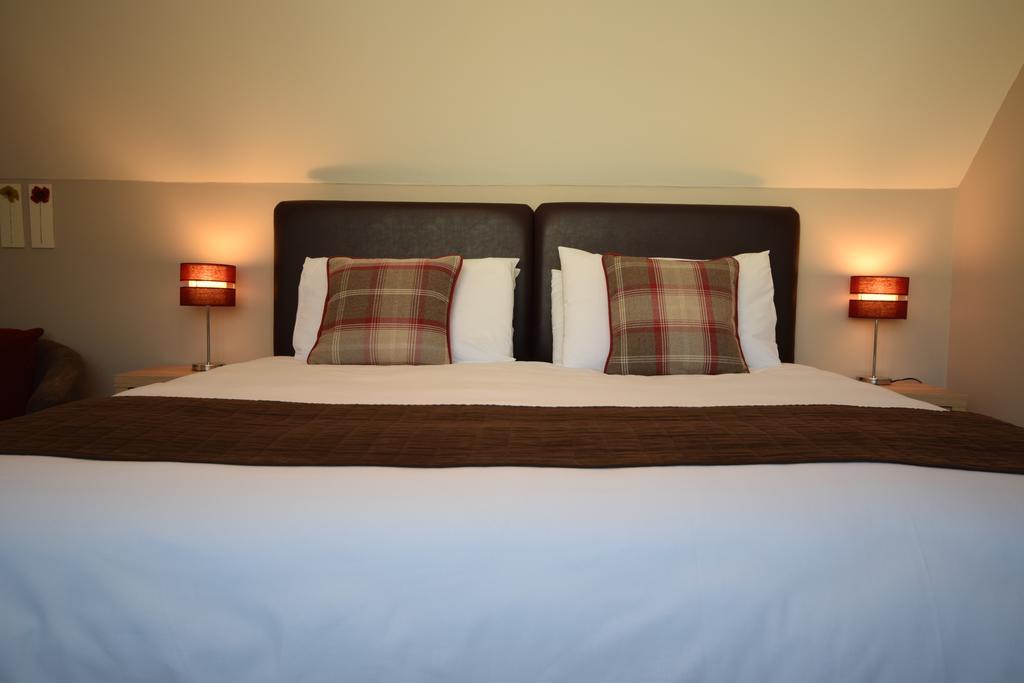 Churston Way Lodge Guest House Бриксем Экстерьер фото
